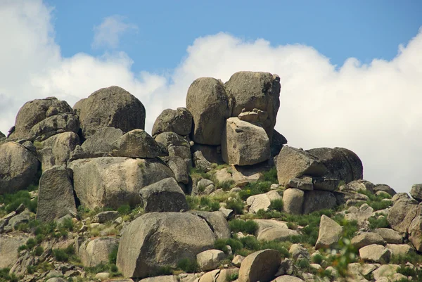 Valencia de Alcántara granito paisaje rocoso — Foto de Stock