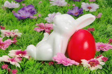ostereier auf blumenwiese - Paskalya yumurtaları çiçek çayır 34 üzerinde