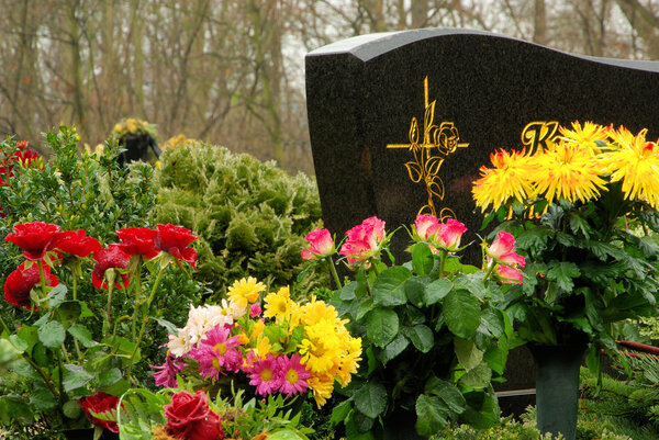 Friedhofsgesteck - floral arrangement cemetery 22