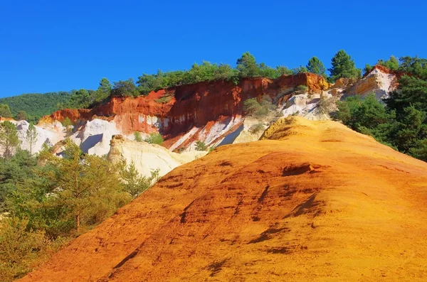 Rustel ocre rocas 41 — Foto de Stock