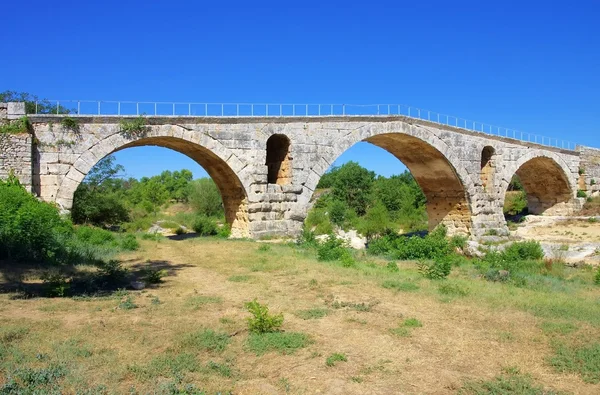 Pont Julien — Foto Stock