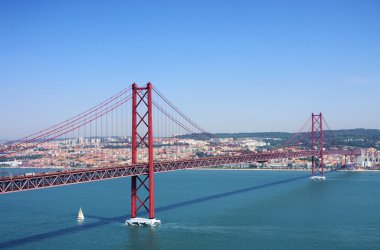 Lizbon köprü 01