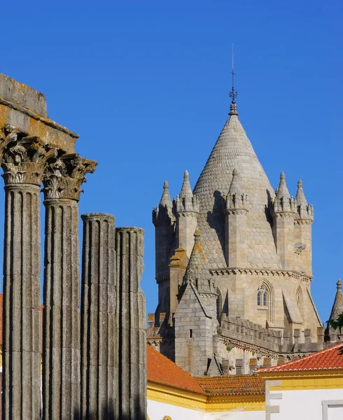 Evora templet 05 — Stockfoto