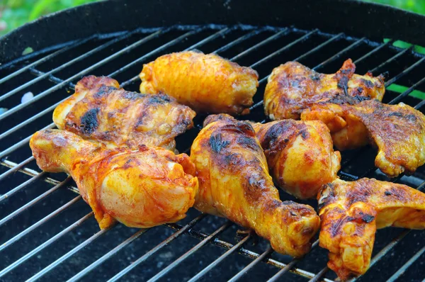 Grilling chicken 12 — Stock Photo, Image