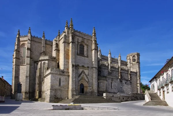 Katedralen i guarda, portugal — Stockfoto