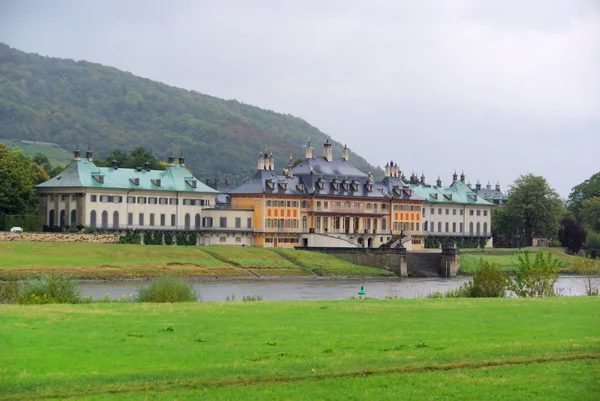 Pillnitz Sarayı-kale — Stok fotoğraf