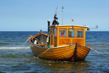 kesici 23 sahilde Balık tutma