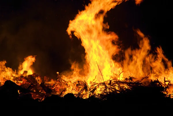 발푸르기스의 밤의 모닥불 — 스톡 사진