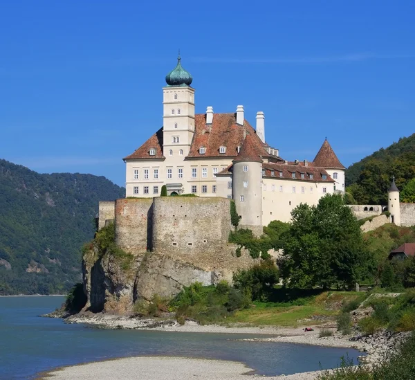 Schonbuhel Castle — Stock Photo, Image