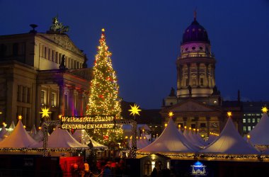 Berlin Noel Pazarı Jandarma Markı