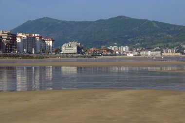 Andáy - city in France
