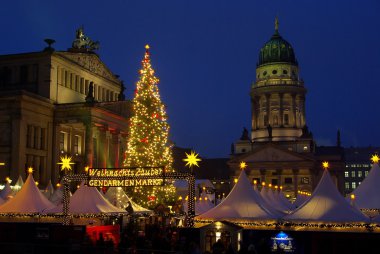 Berlin Noel Pazarı Jandarma Markı