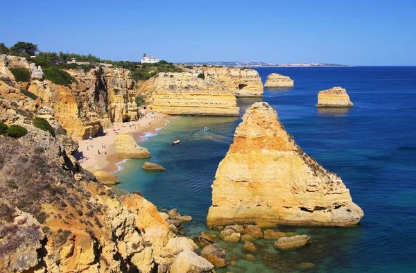 Algarve plaży marinha — Zdjęcie stockowe