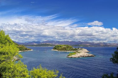 Mljet güney kıyılarında