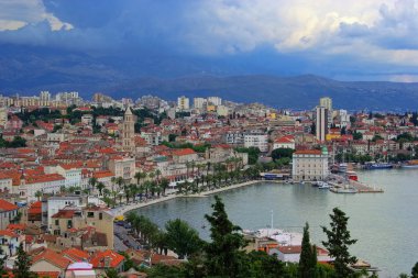 Split - Hırvatistan'daki bir şehir