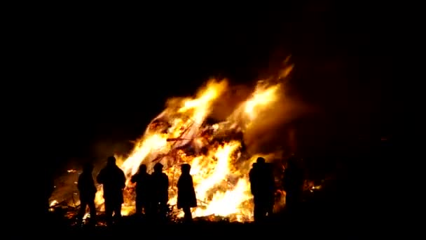 Ogień wielkanocny — Wideo stockowe