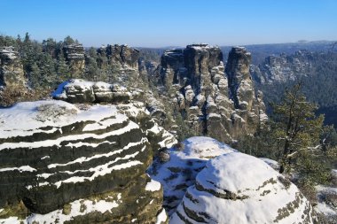 bastei alan kayalar