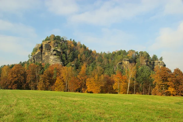 Dağ rauenstein — Stok fotoğraf