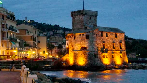 Rapallo castillo noche — Vídeos de Stock