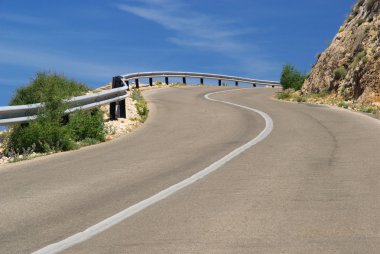 Stara Baska sahil yolu 