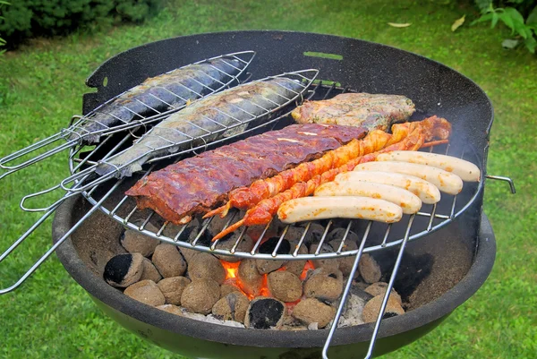 Barbecueën — Stockfoto