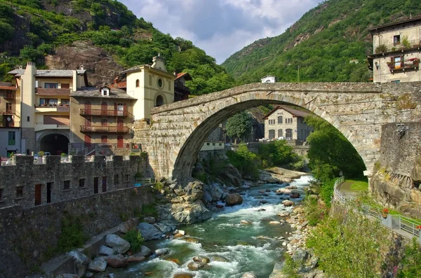 Pont-saint martin — Stok fotoğraf