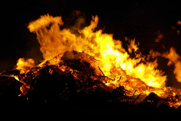 Api unggun malam Walpurgis — Stok Foto