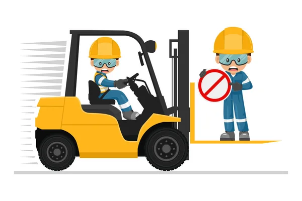 İnsanları forkliftle nakletmek yasaktır. Çatal kaldırma aracını kullanırken güvenlik. Önce güvenlik. İş yerinde kaza önleme. Endüstriyel Güvenlik ve İş Sağlığı