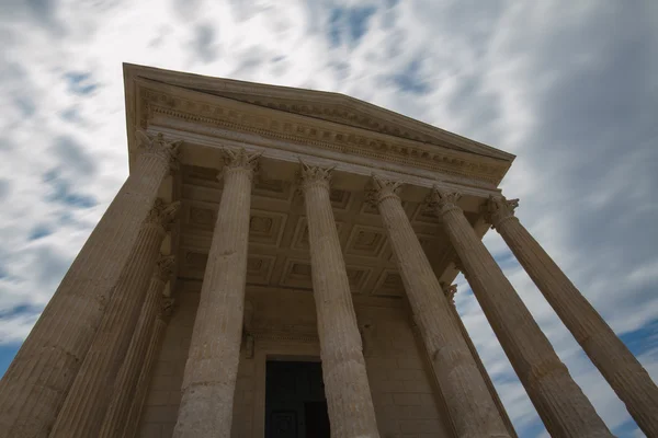 Tempio romano di Nimes — Foto Stock
