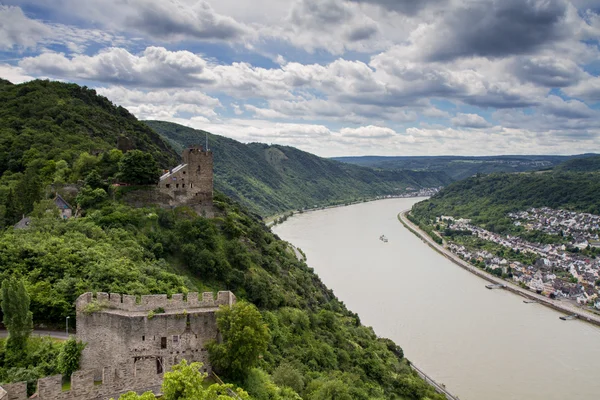 Panorama of the Rhine River Valley with Castle Liebenstein — Stock Photo, Image