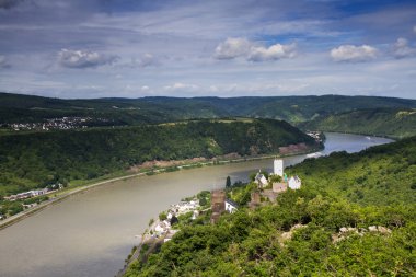 Ren Nehri Vadisi ile kale sterrenberg Panoraması