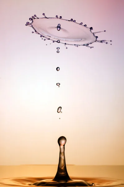 Water Sculpture: Unidentified Flying Object — Stock Photo, Image