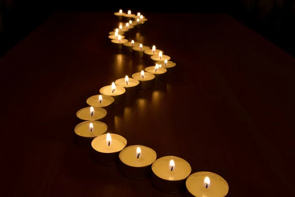 Burning candles in SPA interior — Stock Photo, Image