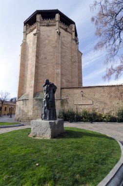 heykeli miguel de unamuno