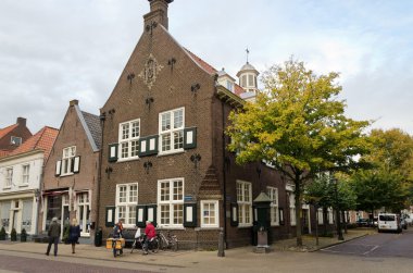 Naarden
