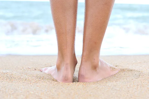 Nice legs of a pretty girl — Stock Photo, Image