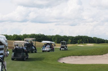 elektrikli golf arabası