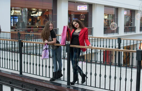 Two Women Talking — Stock Photo, Image