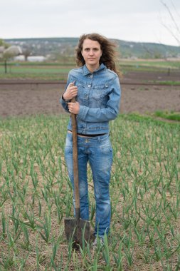 genç kadın ahududu lahanası sıfırlama