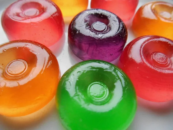 Piruletas de color caramelo — Foto de Stock