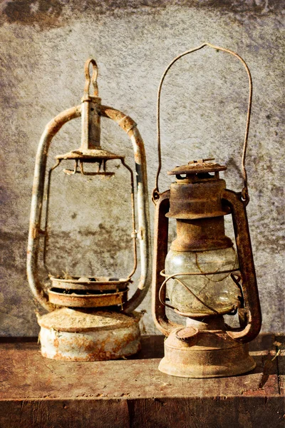 Set of old vintage utensils with grunge texture — Stock Photo, Image