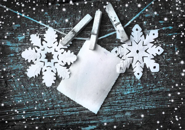 Бумажные снежинки — стоковое фото