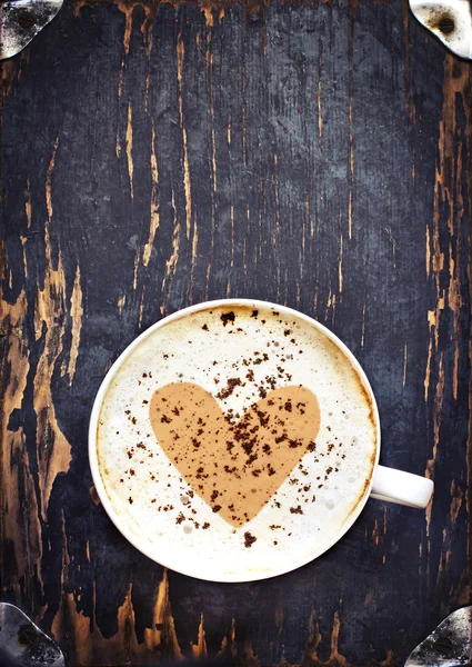 Café com coração de desenho — Fotografia de Stock