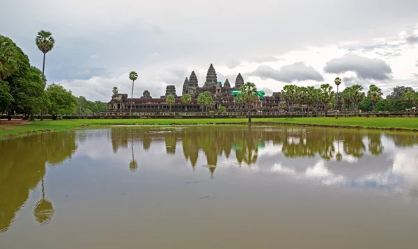 Angkor wat reflectie — Stockfoto