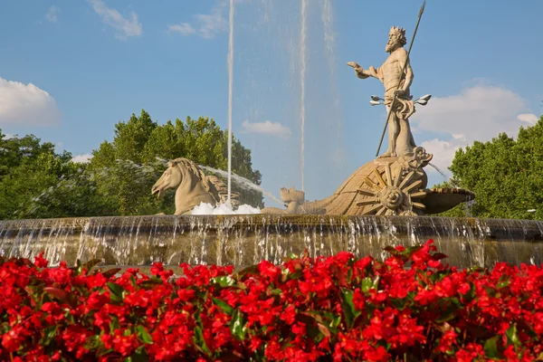 Neptuno fontána — Stock fotografie