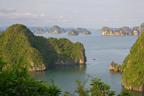 Bahía de Halong, Vietnam —  Fotos de Stock