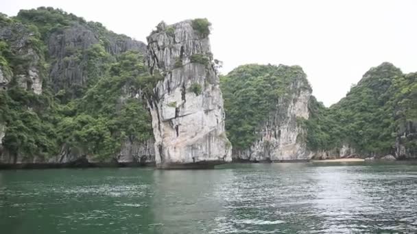 Halong-Bucht — Stockvideo