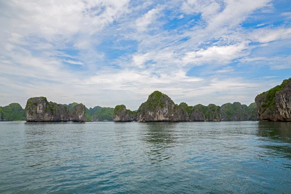 Halong Bay, Vietname — Fotografia de Stock