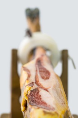 Serrano jambonu