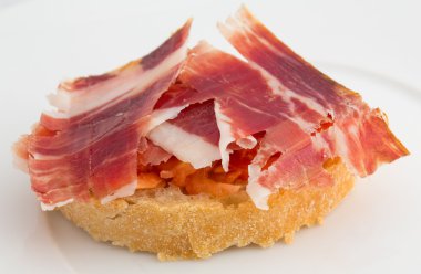 İspanyol tapa, jambon ve domates